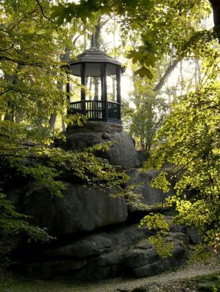 SOFIYIVKA DENDROLOGICAL PARK, UMAN, UKRAINE