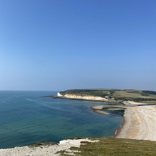 Nature's Canvas: Seven Sisters Country Park 🌊