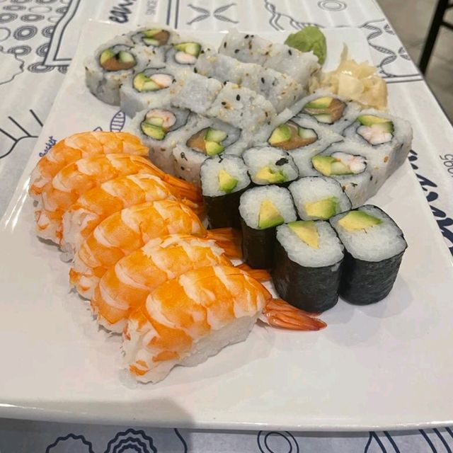 Sushi Date Night🍣💕