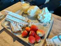 Tearoom ริมหาดวิวทะเลแจ่มๆ