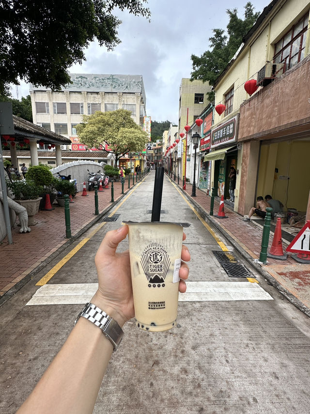 Skywalks, Sensory Worlds & Street Flavors: My 5-Star Macao Escape