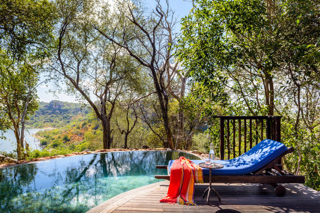 Malilangwe Wildlife Reserve Safari Special –  US$2,184pp 