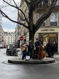 Paris in Slow Motion: A City Meant to Be Felt