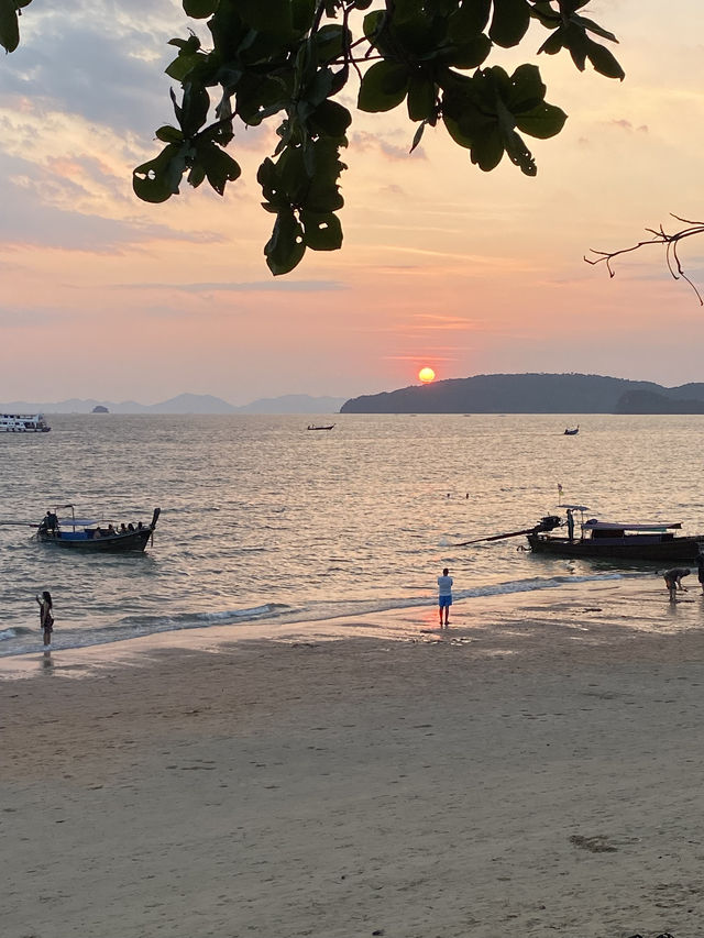  HIDDEN GEM - Koh Samet, Thailand