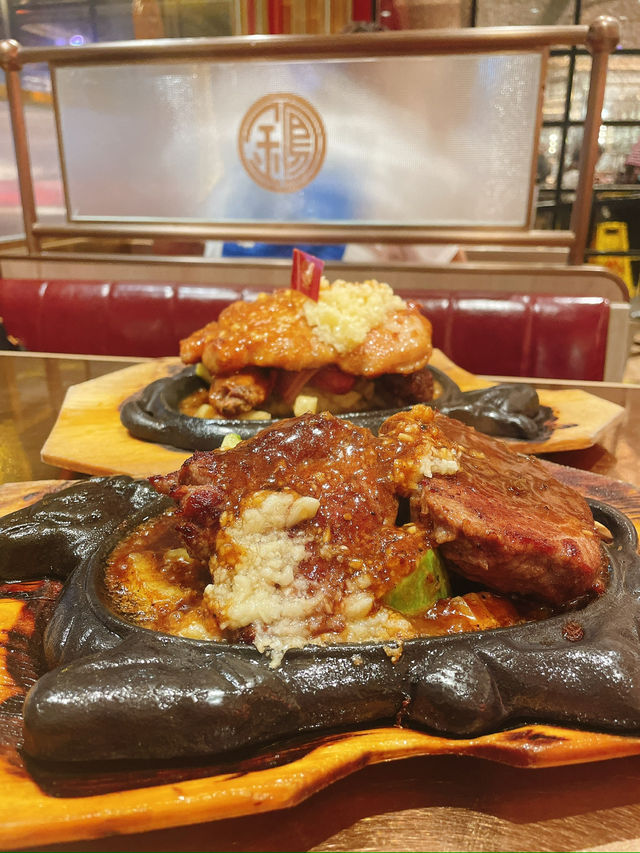 鐵板老字號！每次一定要加蒜🤫太滋味了！