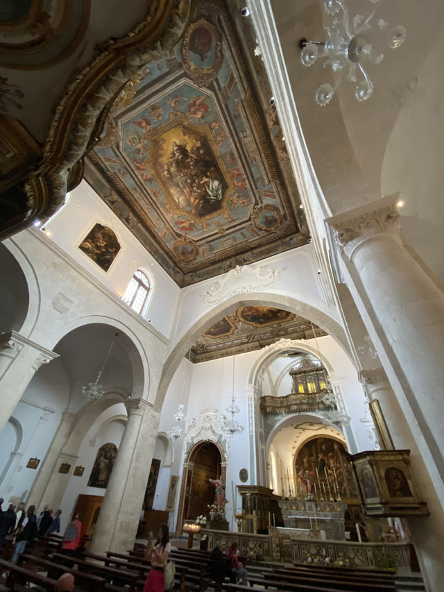 Bari’s Seaside Promenade: Where Tradition Meets the Adriatic