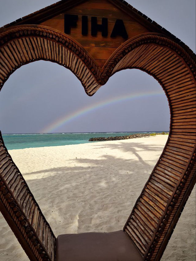Maldives Magic: 3 Resorts That Redefine Paradise