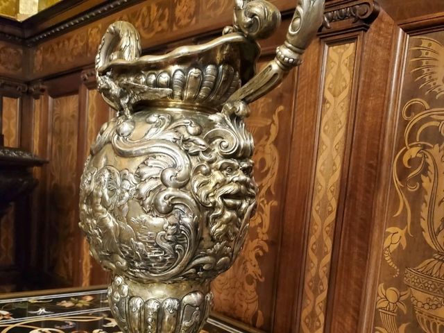 Peles Castle: Romania's Neo-Renaissance Jewel