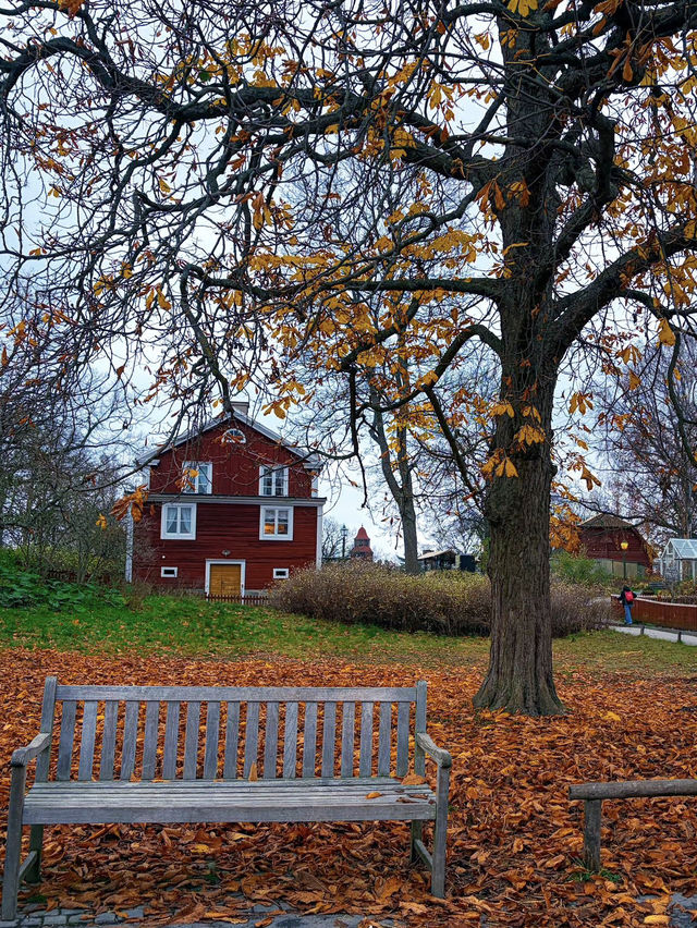 🍁 Autumn at Skansen – A Living Tapestry of Nordic Nature 🌿🧡 🍁 Autumn at Skansen – A Living Tapestry of Nordic Nature 🌿🧡