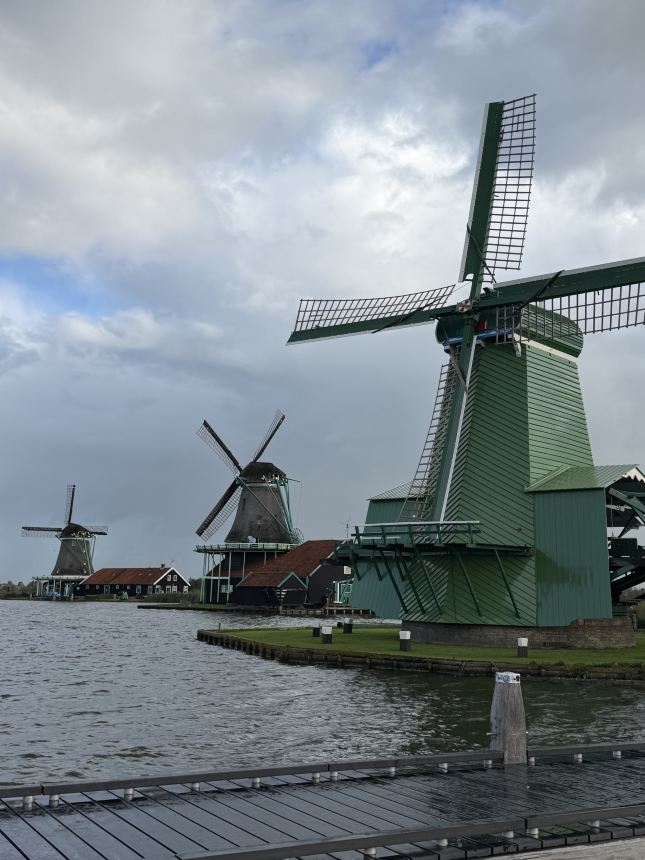 Memorable Day Exploring Zaanse Schans Windmill Village and
