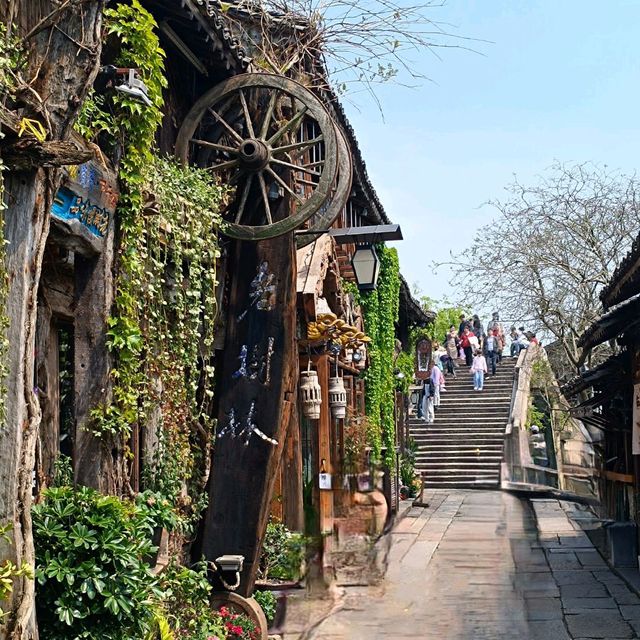 Wuzhen, the Night Queen of Zhejiang