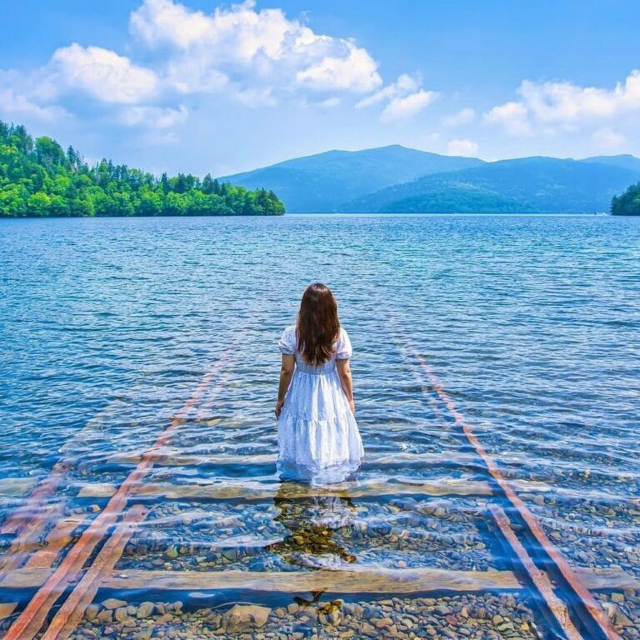 日本然別湖海上路軌🛤️