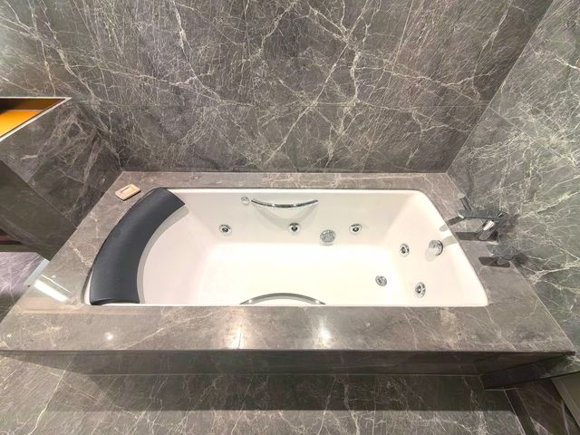 由安藤忠雄大師設計·上海嘉定最高點：凱悅酒店
