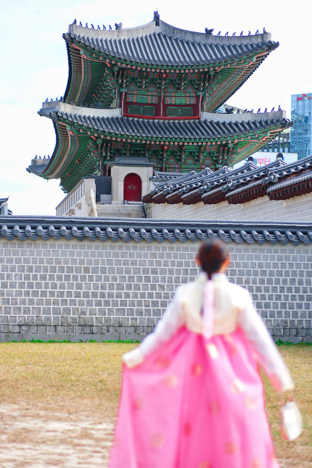 來首爾旅行怎麼能錯過景福宮的韓服體驗呢！