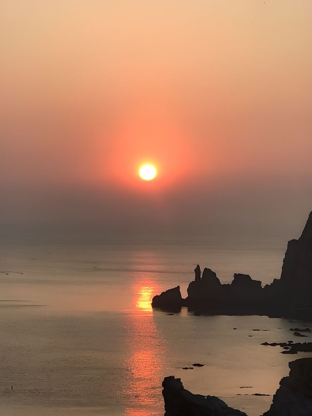 日出東方紅似火 附上長島觀日出指南