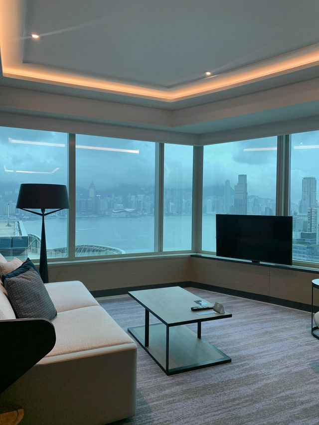 眺望香港島海景 Staycation酒店輕度假
