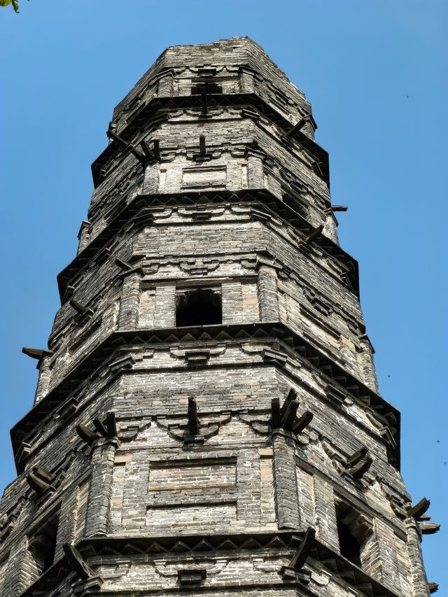 青龍塔
