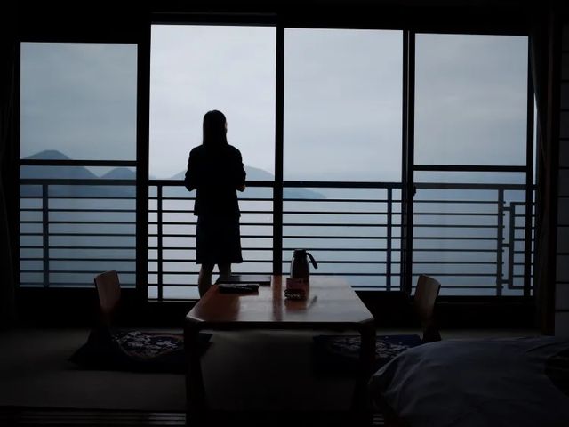 洞爺湖畔的溫柔時光，華美酒店裡的溫泉秘境SPA