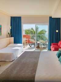 🌟 Canary Islands Charm: Top Hotel Picks! 🏝️✨