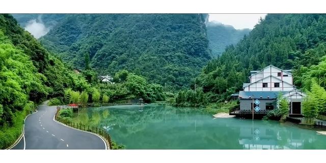 經過了人潮擁擠物價飆升的五一，終於到了錯峰旅遊最佳期
