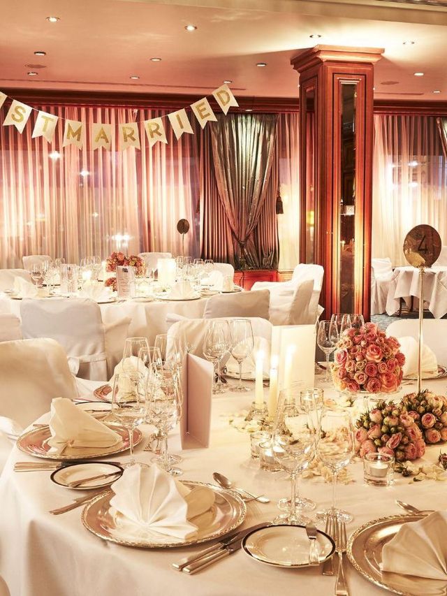 🌟 Frankfurt's Finest: A Stay at Steigenberger Icon 🌟