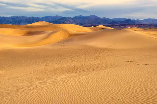 Tengger Desert Shapotou Desert Scenic Pictures.