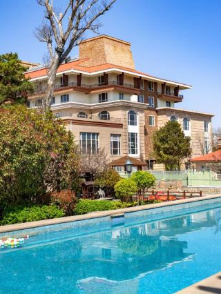 🌟 Qingdao's Hot Spring Havens: Relax, Refresh, Rejuvenate 🌊