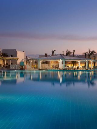 🌴 Marsa Alam Magic: Unwind at Hilton Nubian! 🏖️