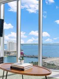 🌴 Miami's Must-Stay: Brickell's Best Kept Secret! 🏨