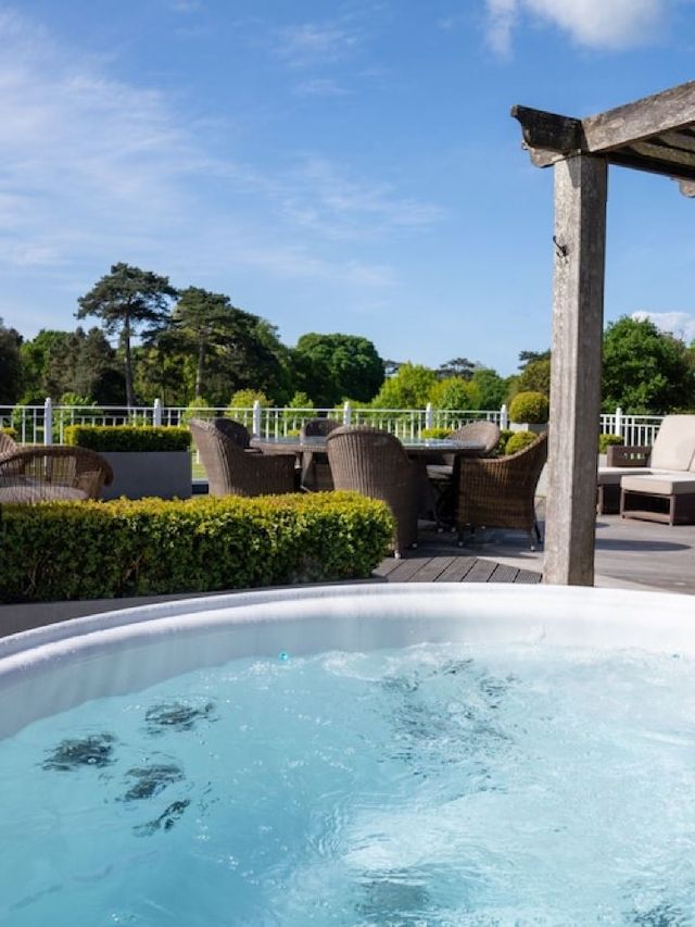 🌟 Luxe Sleeps at Chewton Glen 🇬🇧✨