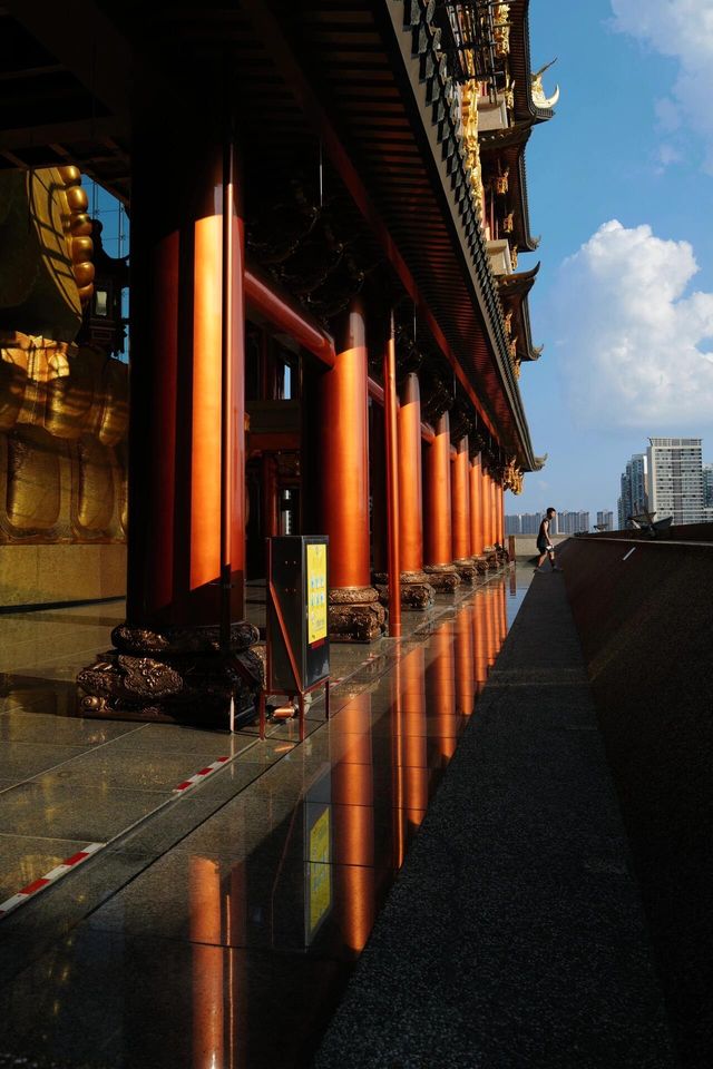 小布達拉宮。
