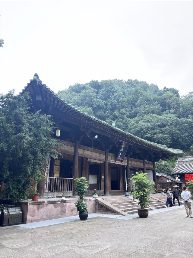 龍興寺，天台宗創始人最澄受戒地。