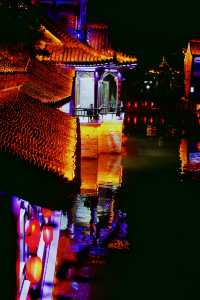 天下第一莊，台兒莊的夜景美不勝收。
