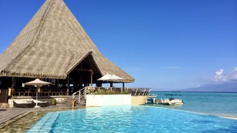 Overwater Bungalow Experience in Tahiti | Sofitel Moorea la Ora Beach Resort — traveler post in Te'avaro