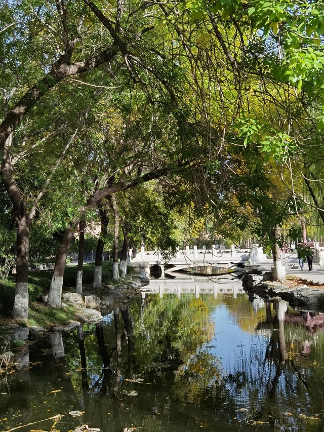 天津寧園。