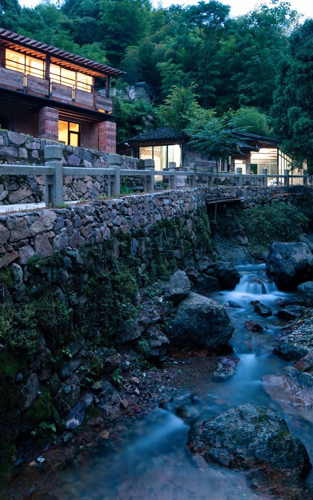 礦坑泡湯，春節可用！