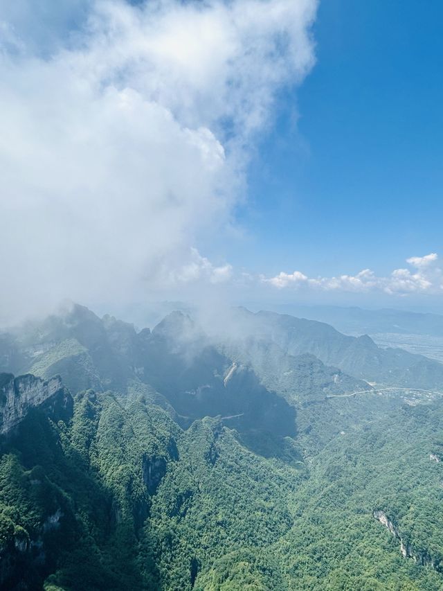 張家界等地｜盡享自然山水之美 足跡踏遍每一片風景