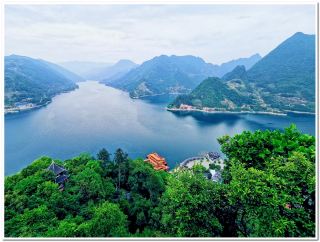 A Day Trip to the Qingjiang Gallery in Yichang: Stunningly Beautiful Itinerary!