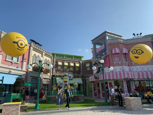 Minion Land Opens at Universal Studios Singapore!