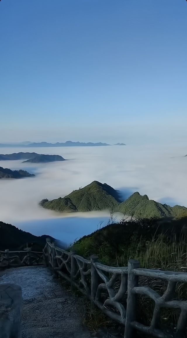我在雲端，你在我心裡！