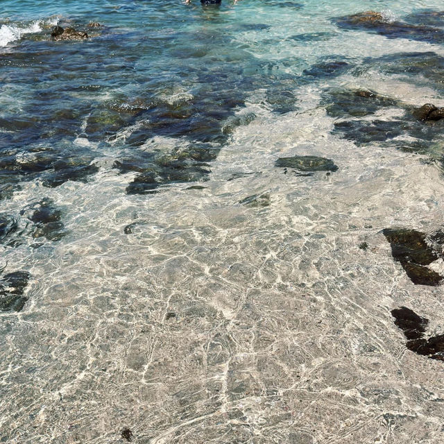 🏝️【香港「馬爾代夫」黃茅洲｜癡住玻璃海嘅荒島詩意之旅】