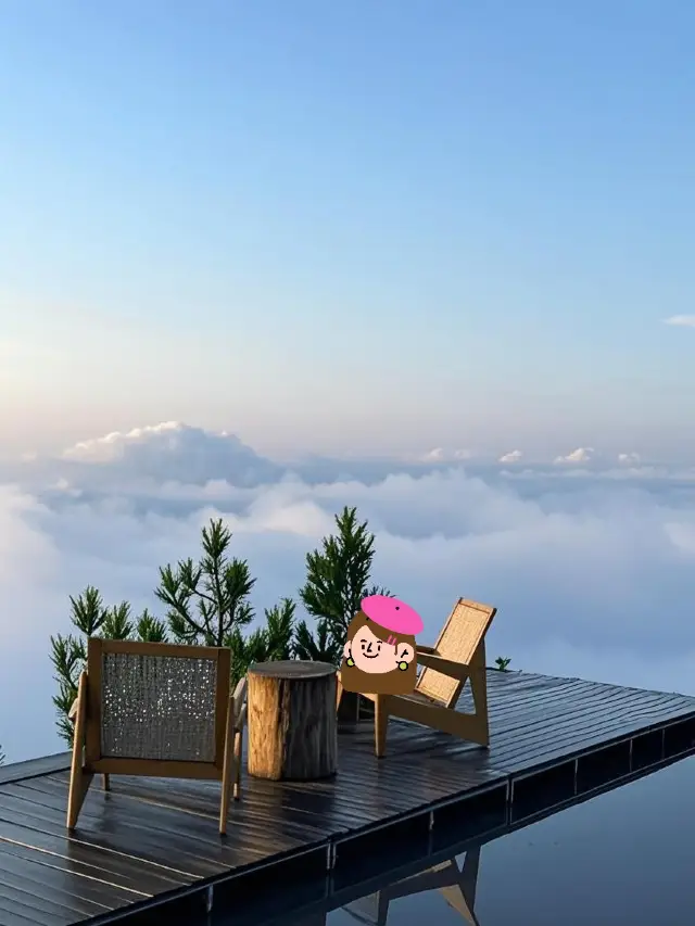 Waterfalls as slides! Raising kids like little immortals in Guizhou's 25°C paradise