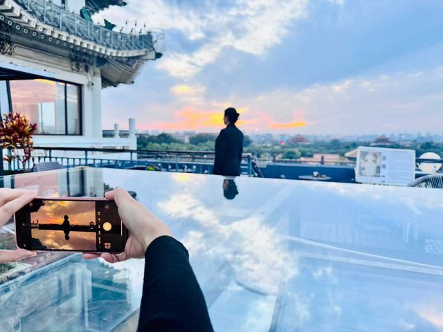 在天安門逸扉露台，追一場jue美日落晚霞