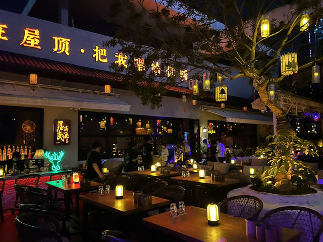 🌆 深圳屋頂上的民謠時光｜城市裡最chill的夜晚