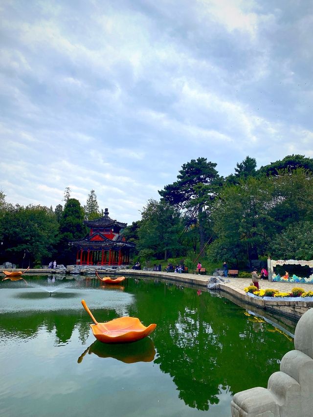 京城寶藏賞楓勝地香山公園