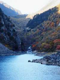 驚艷！川西小九寨松坪溝的秋色絕了一日打卡攻略