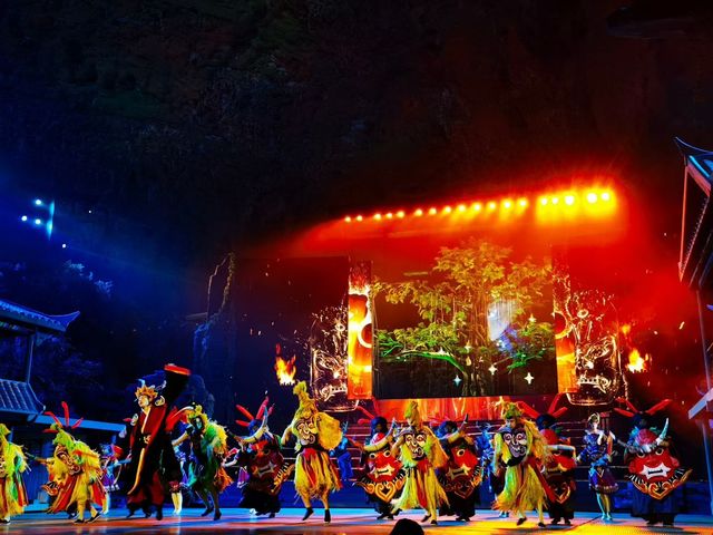 騰龍洞震撼必看！《夷水麗川》第15662場精彩回顧