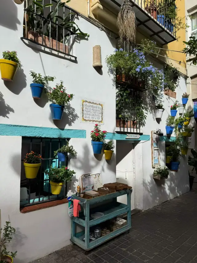 Don't go to Barcelona anymore, this city has more flavor