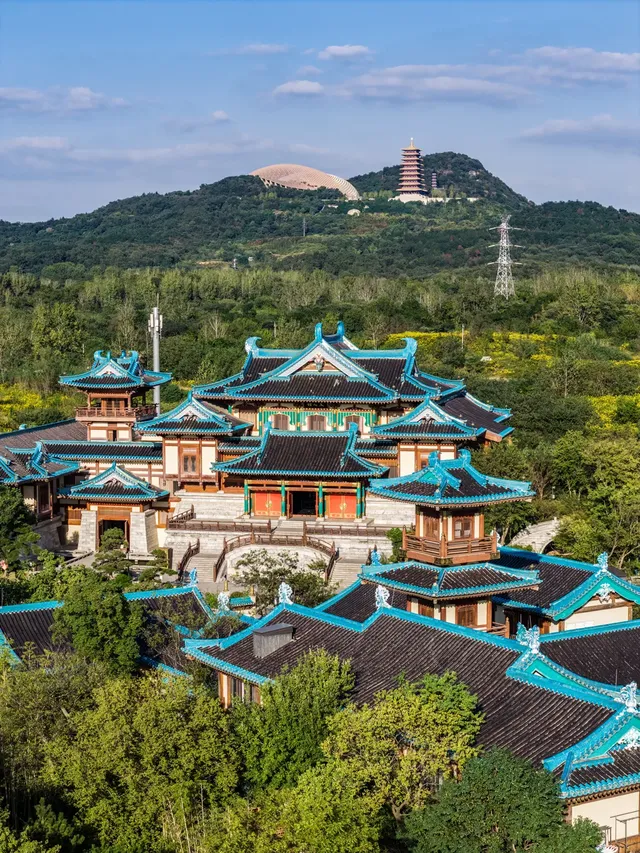 來金陵小城，體驗屬於南京特有的「金陵藍」