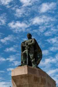 ### **環翠樓2天1夜“威海之眼”深度遊攻略(預算2000元/人)**
**主題:**一城山海